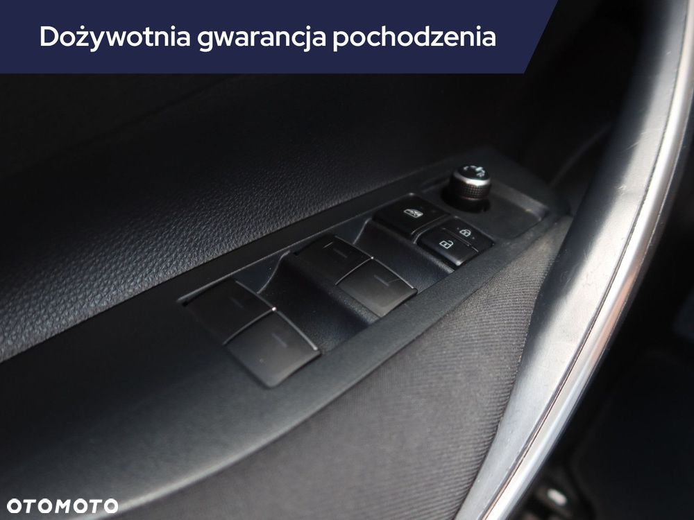 Toyota Corolla - 21
