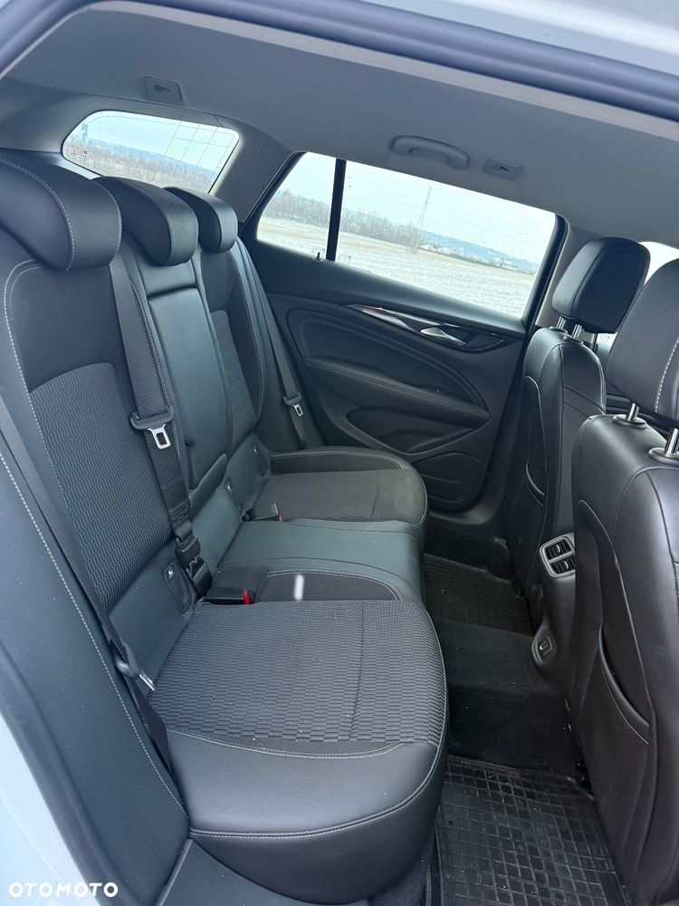 Opel Insignia 1.6 CDTI Edition - 8