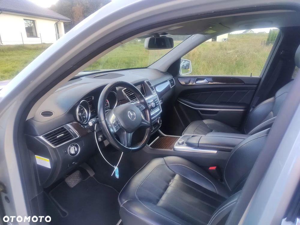Mercedes-Benz GL - 16