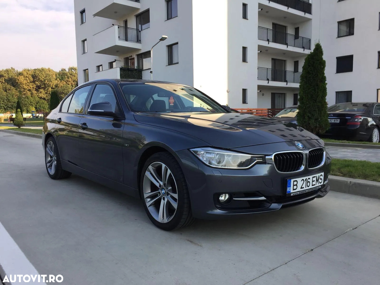 BMW Seria 3 - 10