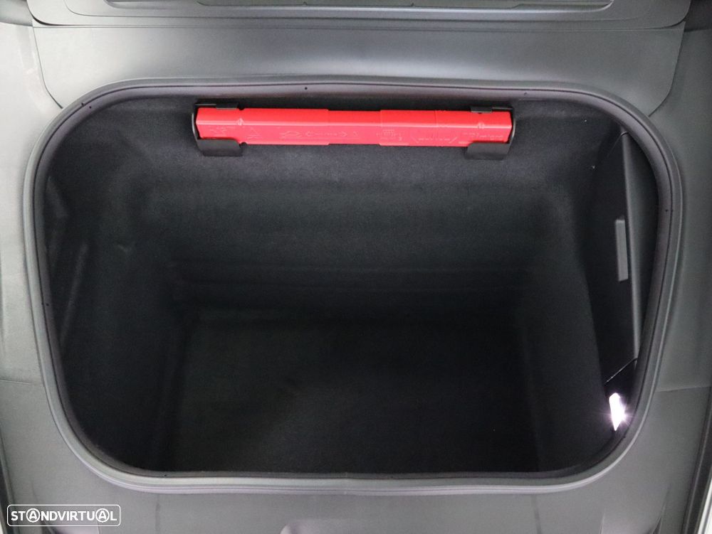 Porsche 911 (992) Carrera 4S PDK - 33