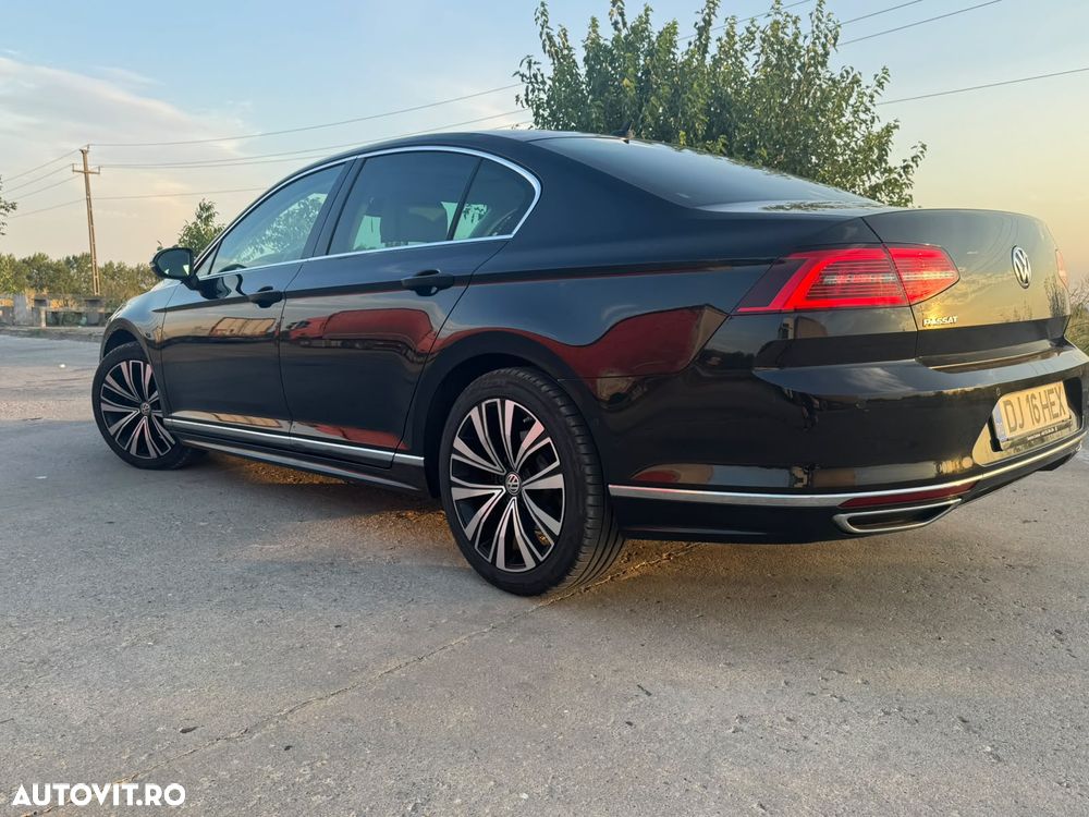 Volkswagen Passat 2.0 TDI R Executive - 4