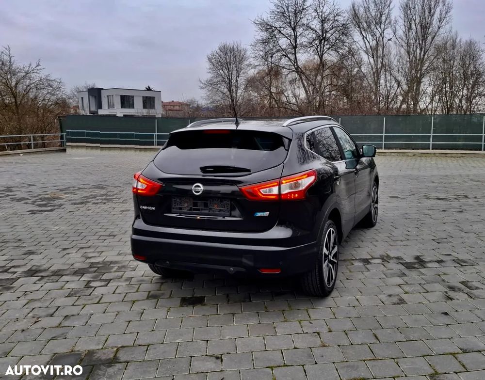 Nissan Qashqai - 14