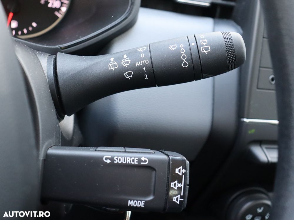 Renault Clio - 17