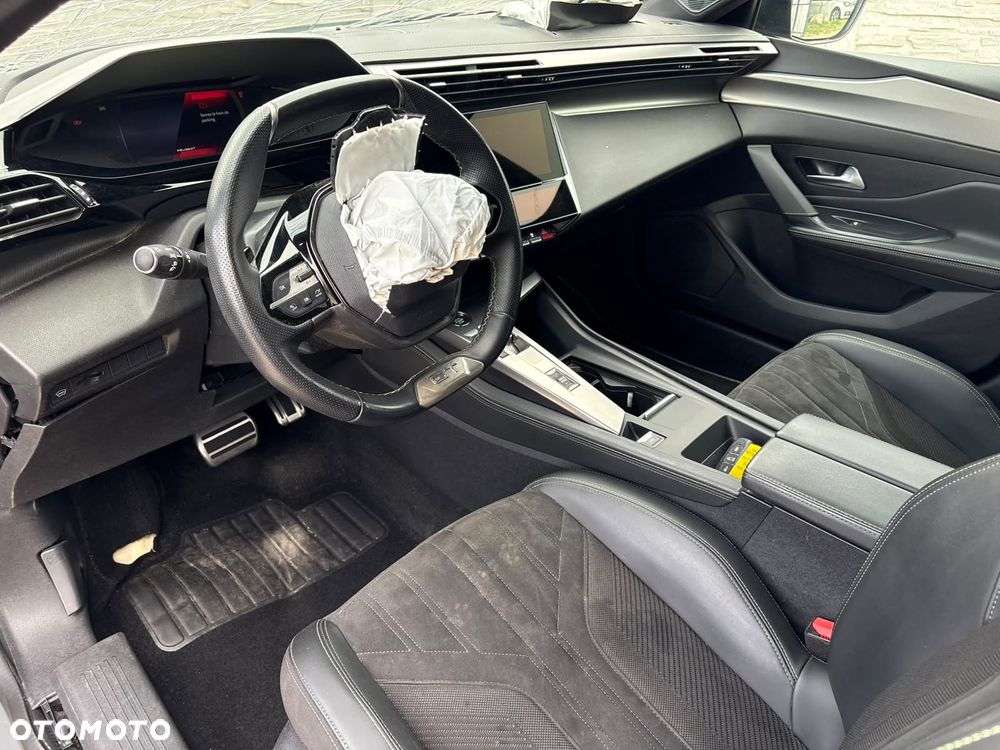 Peugeot 308 BlueHDi 130 EAT8 GT - 15