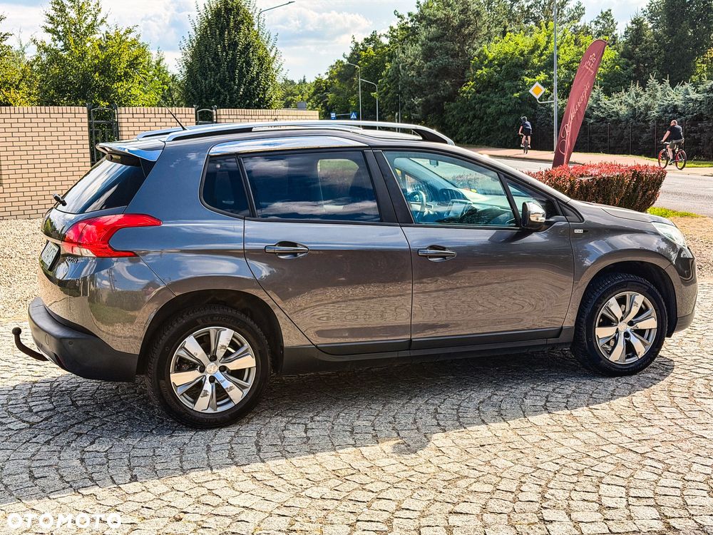 Peugeot 2008 PureTech 82 Style - 13