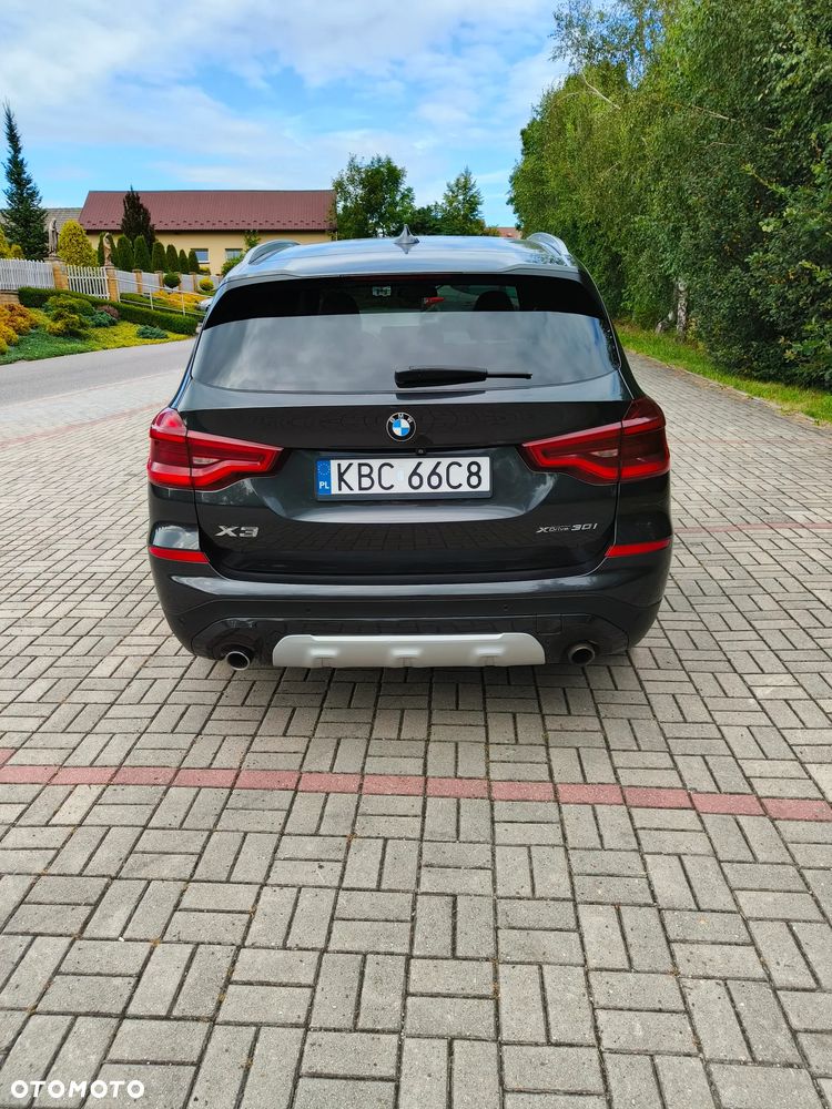 BMW X3 xDrive30i xLine - 6