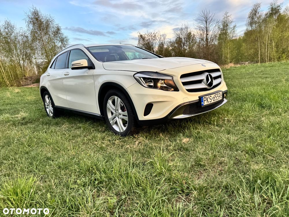 Mercedes-Benz GLA 200 7G-DCT SCORE - 34
