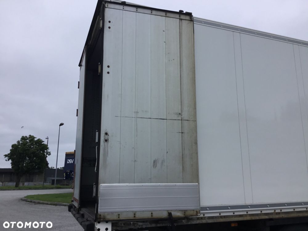 Schmitz Cargobull SKO 24/L Opony 70-80% - 7