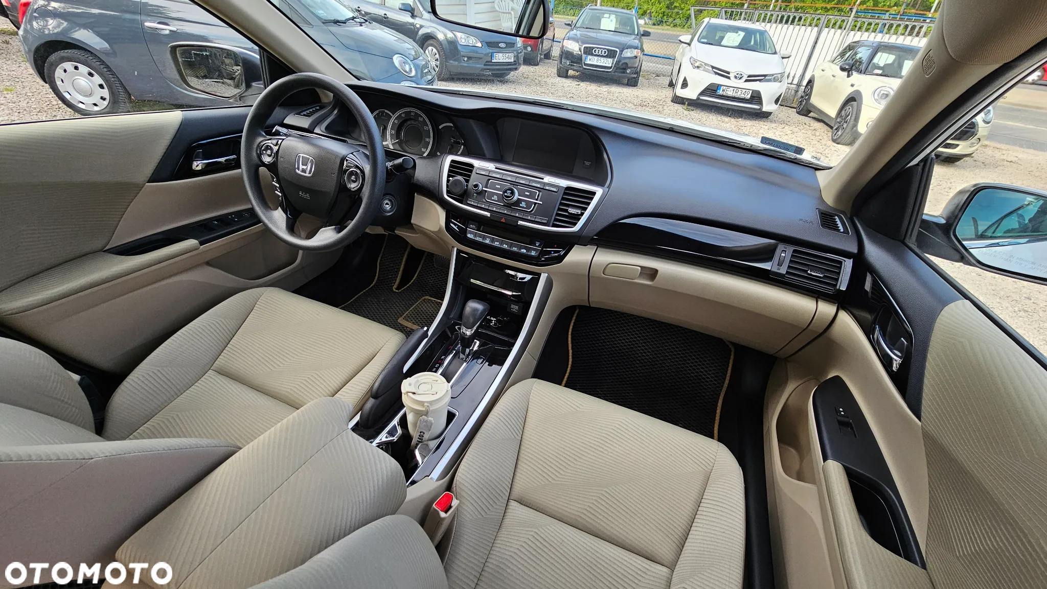 Honda Accord 2.4 LX - 17