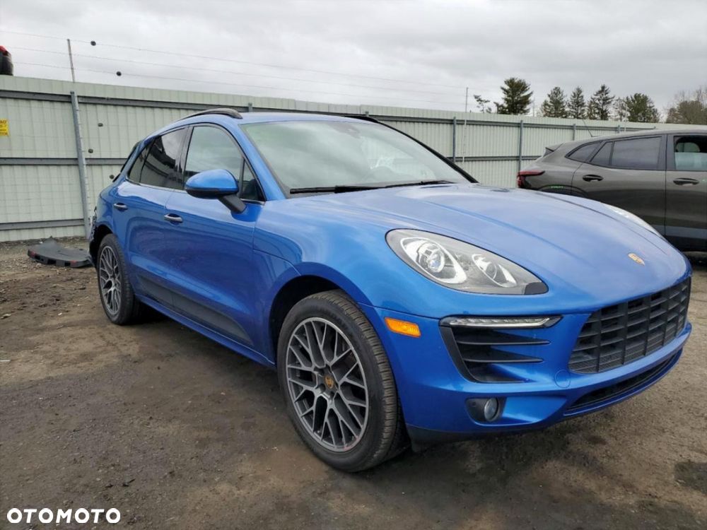 Porsche Macan - 2