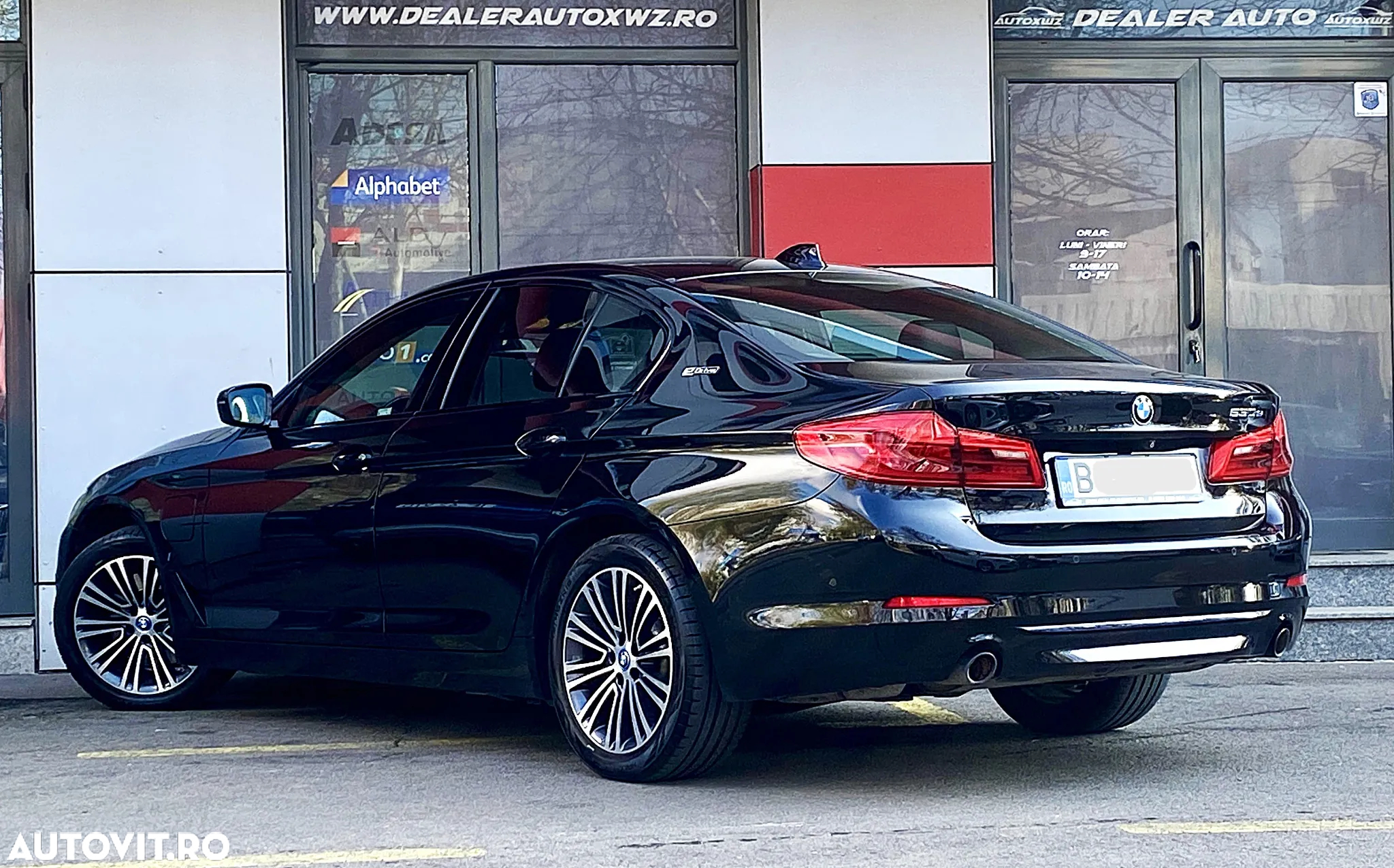 BMW Seria 5 530e iPerformance Aut. Sport Line - 4