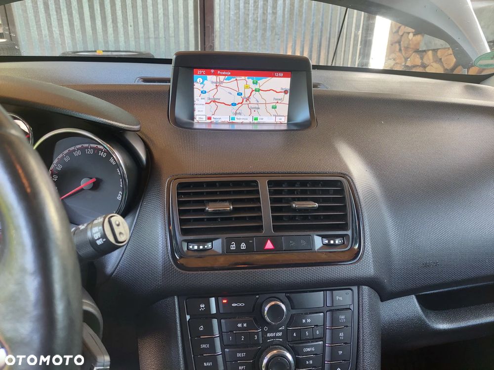 Opel Meriva - 8