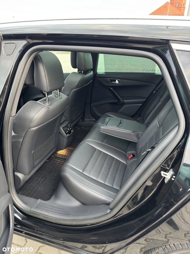 Peugeot 508 HDi FAP 165 Allure - 16