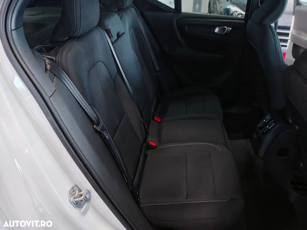 Volvo XC 40 T4 Recharge DKG Inscription Expression - 18