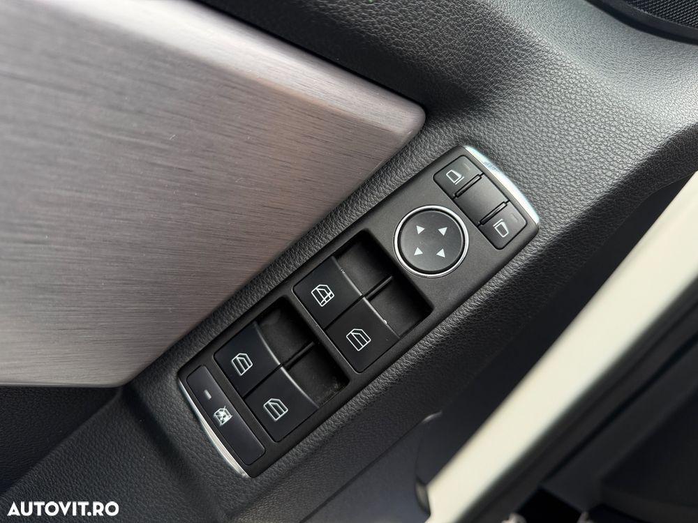 Mercedes-Benz GLK 220 CDI DPF BlueEFFICIENCY 7G-TRONIC SPORT EDITION - 16