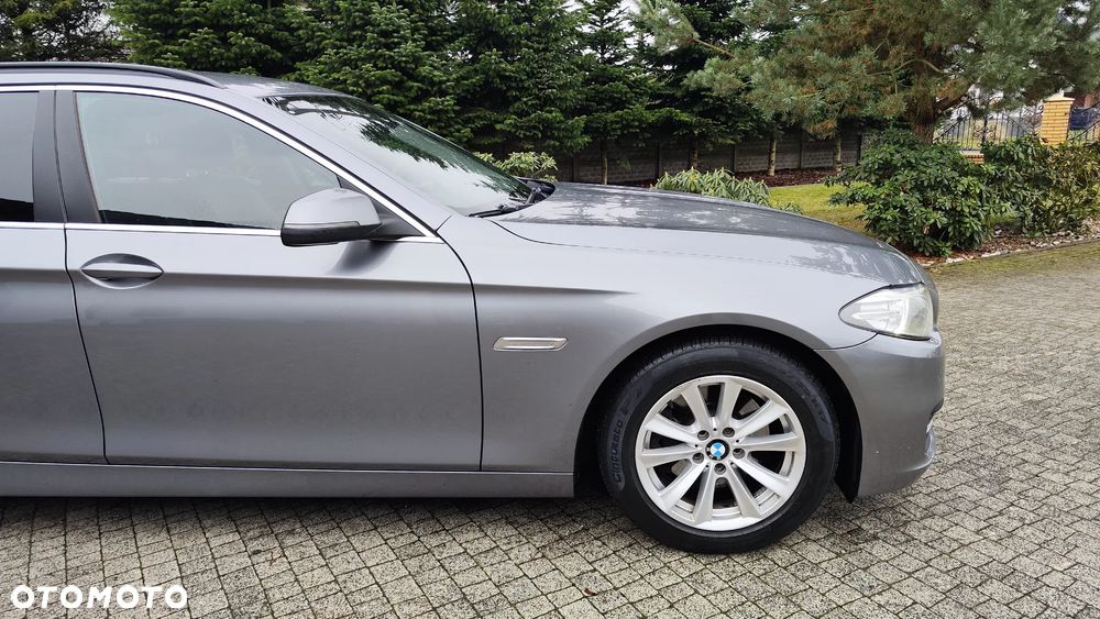 BMW Seria 5 520d - 15