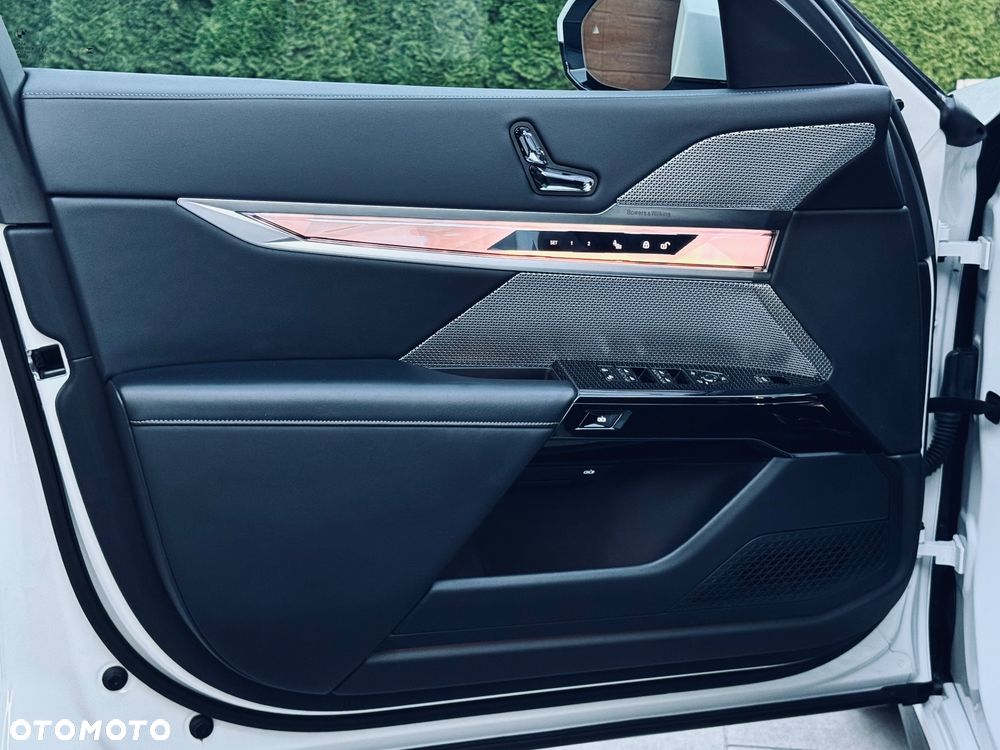 BMW i7 105.7kWh xDrive60 M Sport - 17
