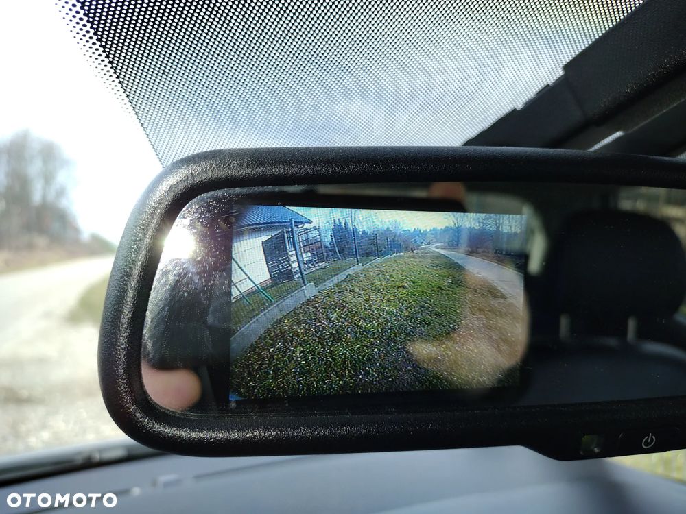 Kia Venga - 17