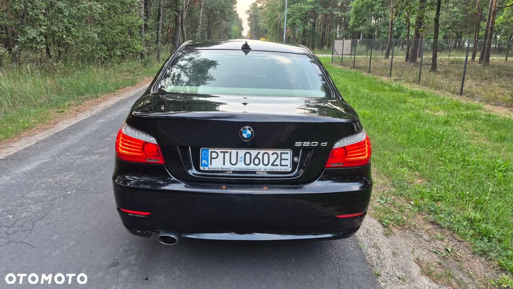 BMW Seria 5 520d - 20