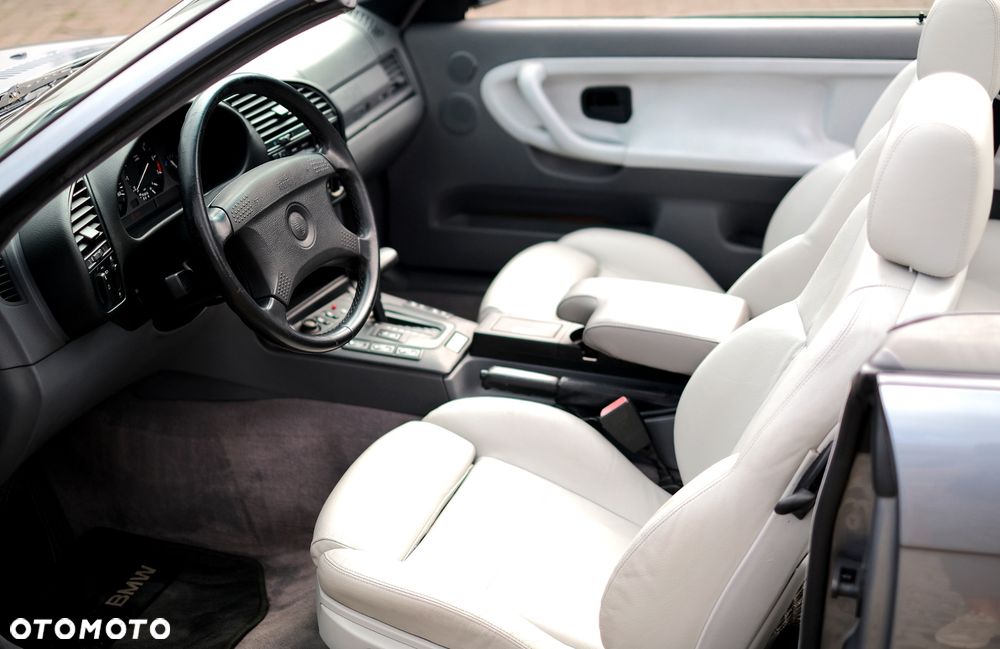 BMW Seria 3 - 26