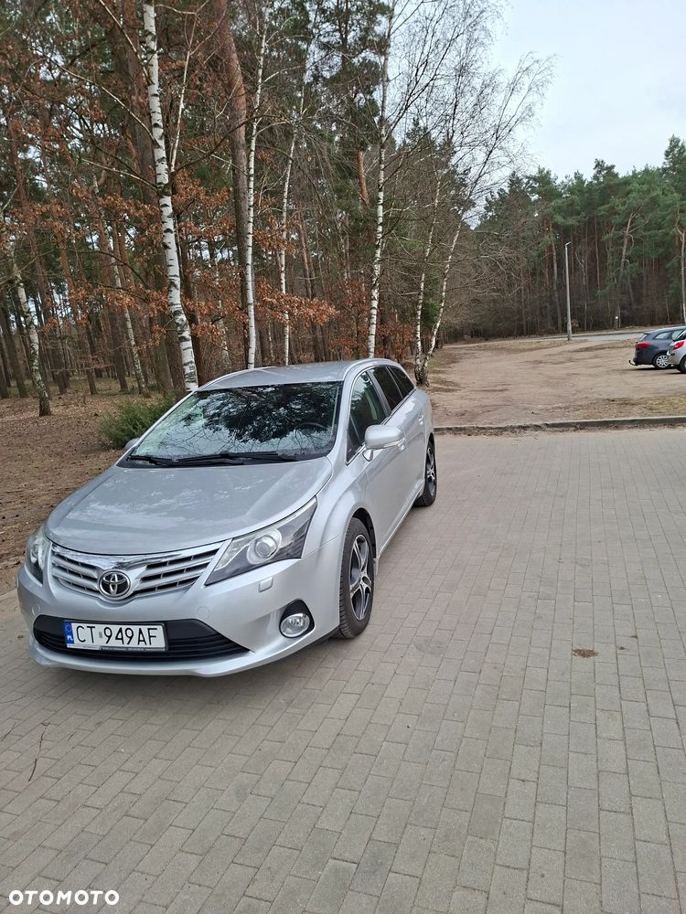 Toyota Avensis 2.0 D-4D Sol - 3