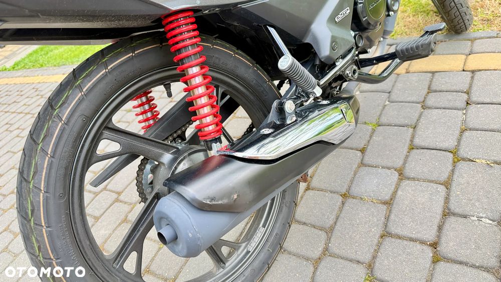 Honda CB - 4