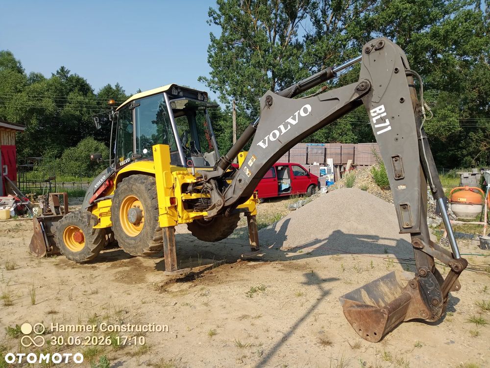 Volvo Bl71 - 16