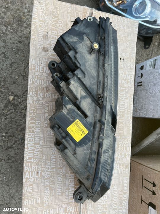 Far stanga Skoda Octavia 3 Facelift - 6