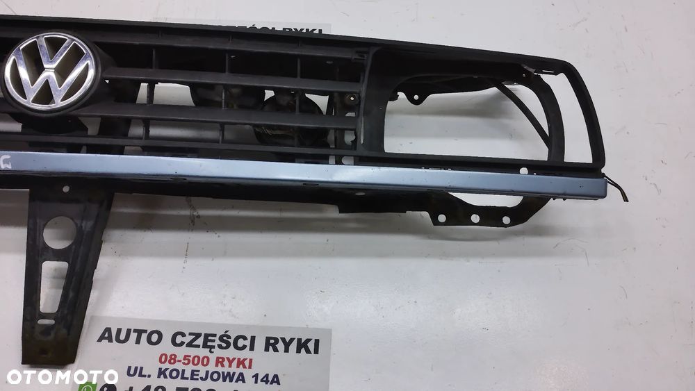 Vw Jeeta II Grill Atrapa Przód - 2