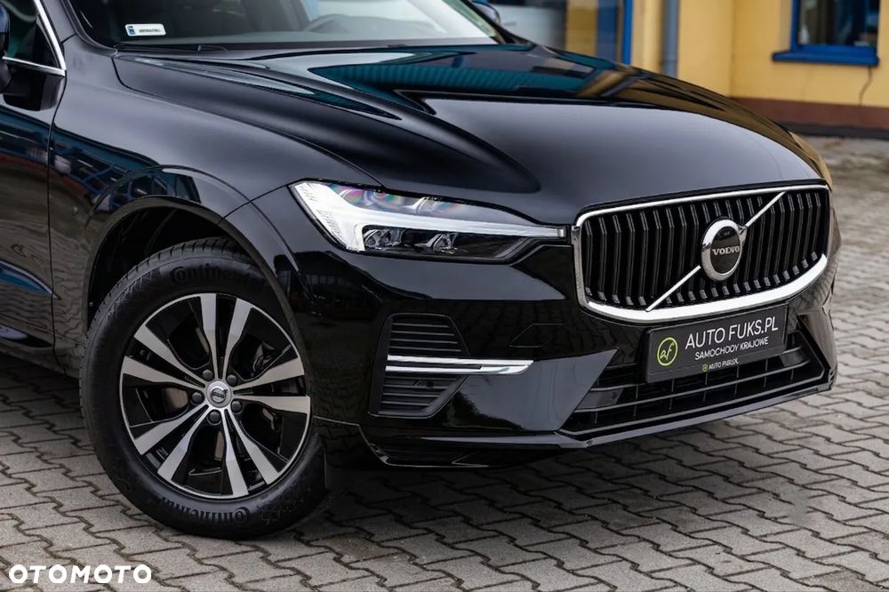 Volvo XC 60 B4 B Momentum Pro - 5