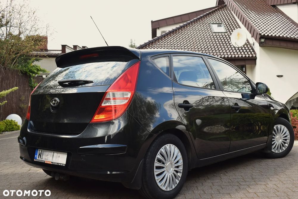 Hyundai i30 1.4 Comfort - 11