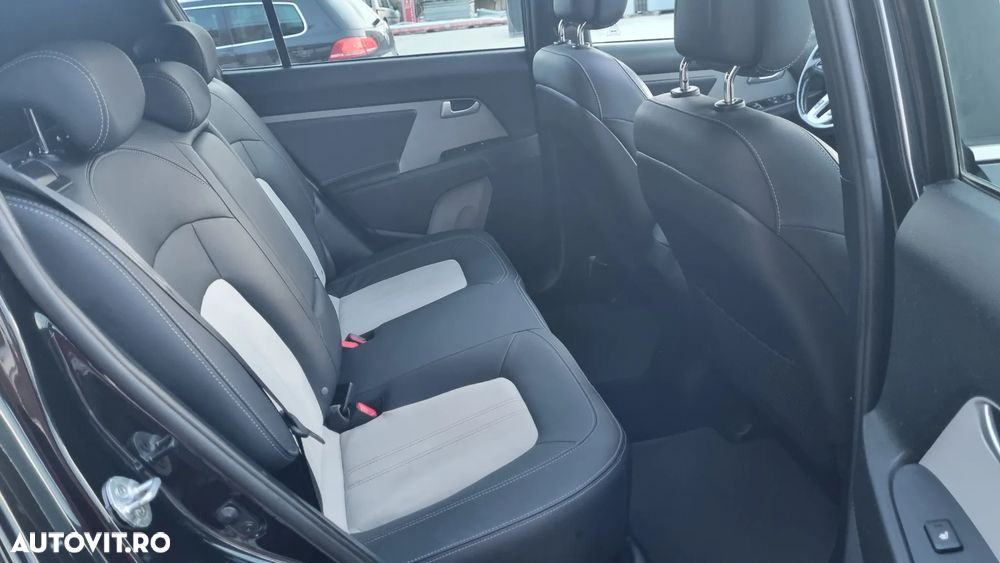 Kia Sportage 2.0 CRDI 184 AWD Aut. Platinum Edition - 8