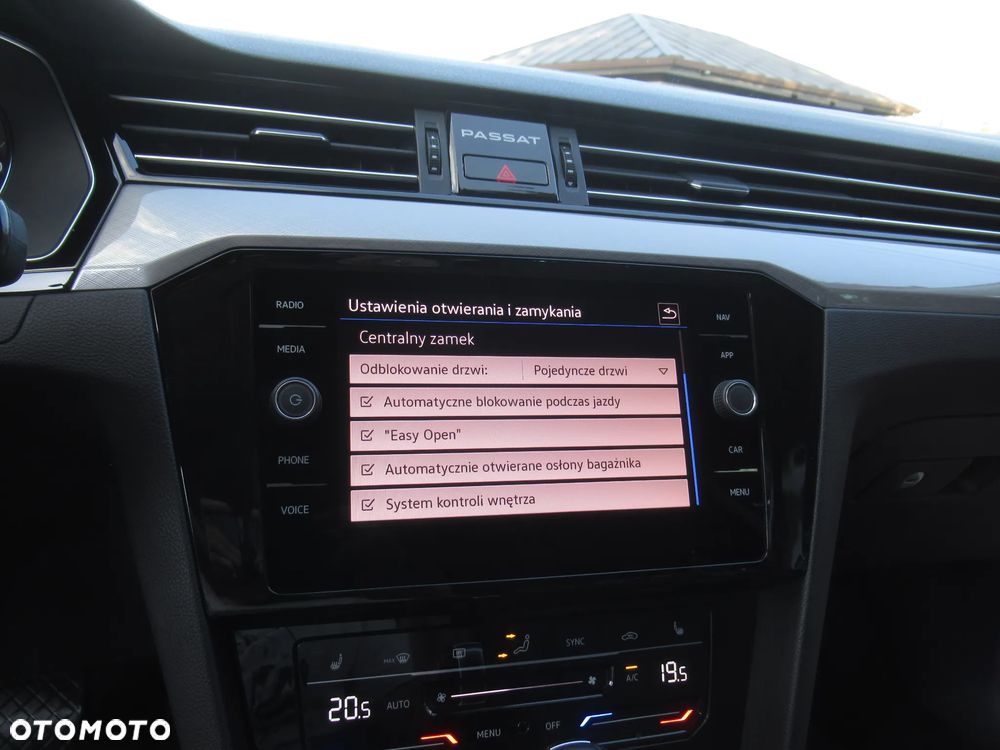 Volkswagen Passat 2.0 TDI EVO Business DSG - 30