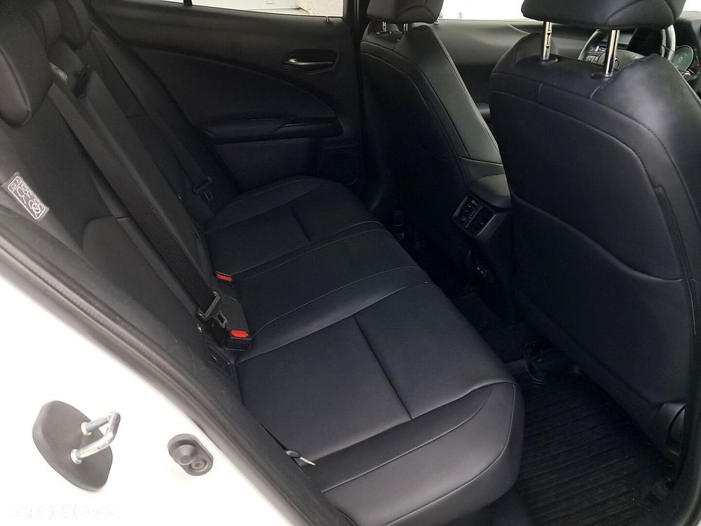 Lexus UX 250h GPF F Sport Design 2WD - 12