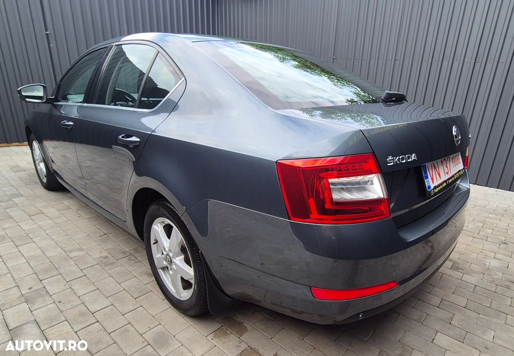 Skoda Octavia 1.6 TDI Style - 4