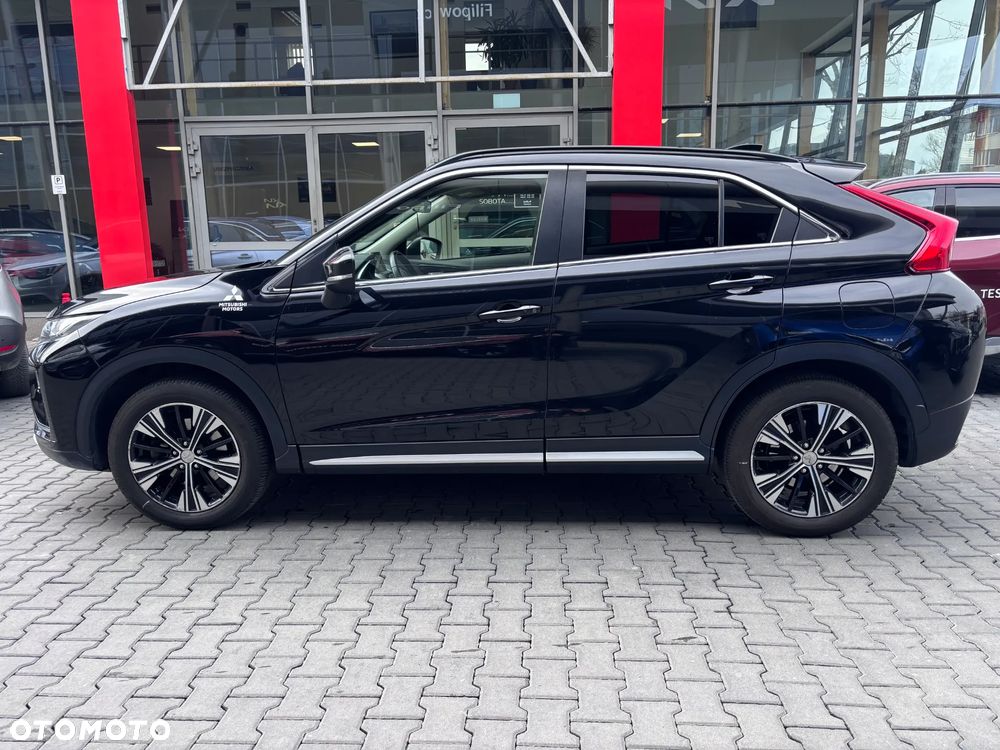 Mitsubishi Eclipse Cross 1.5 T Invite Plus CVT - 2