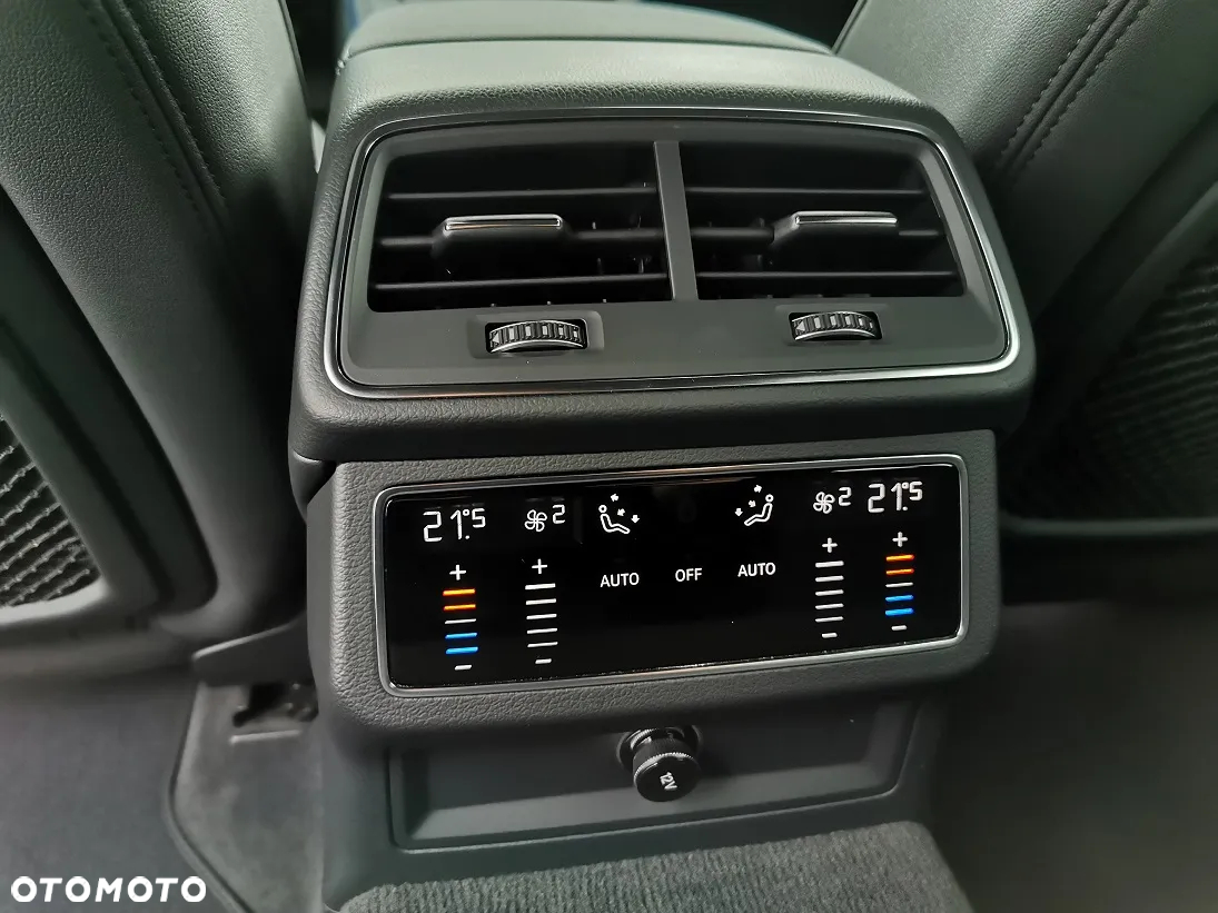 Audi A6 Allroad - 16
