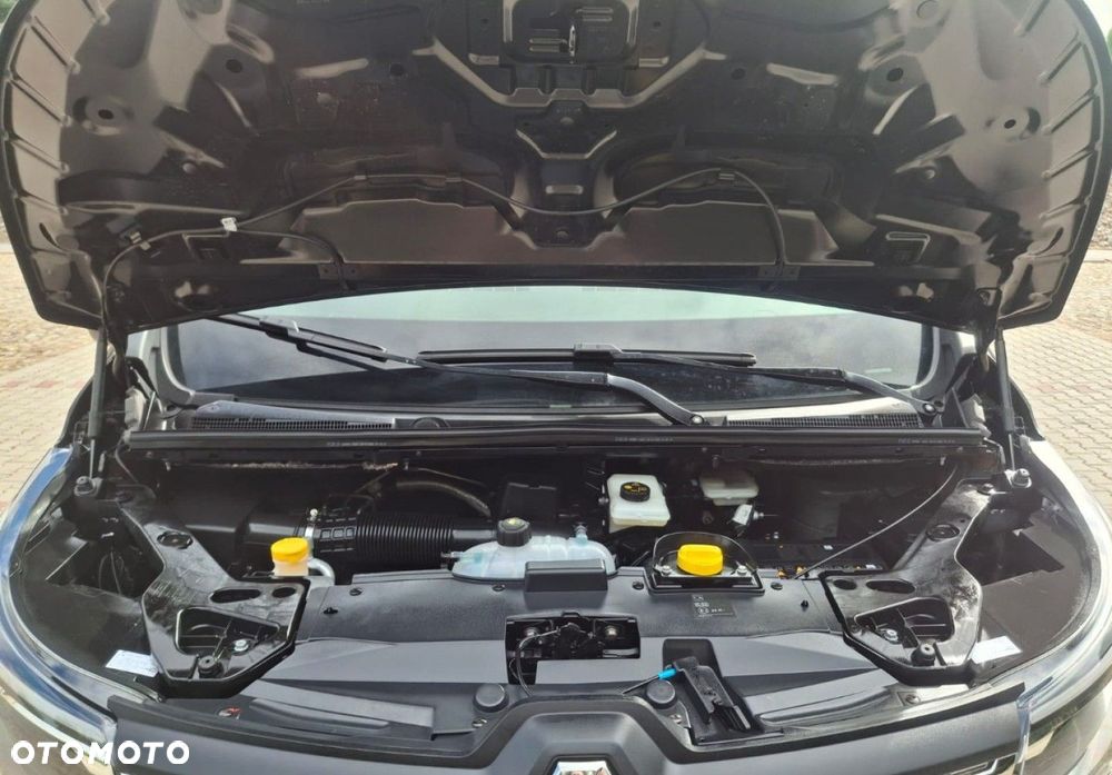Renault Trafic - 41