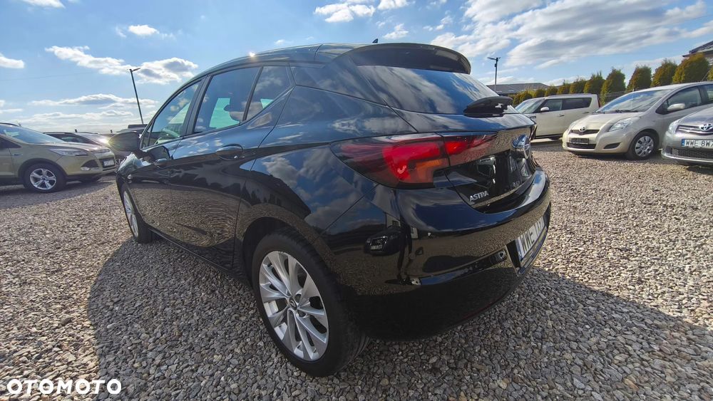 Opel Astra 1.4 Turbo 120 Jahre - 5