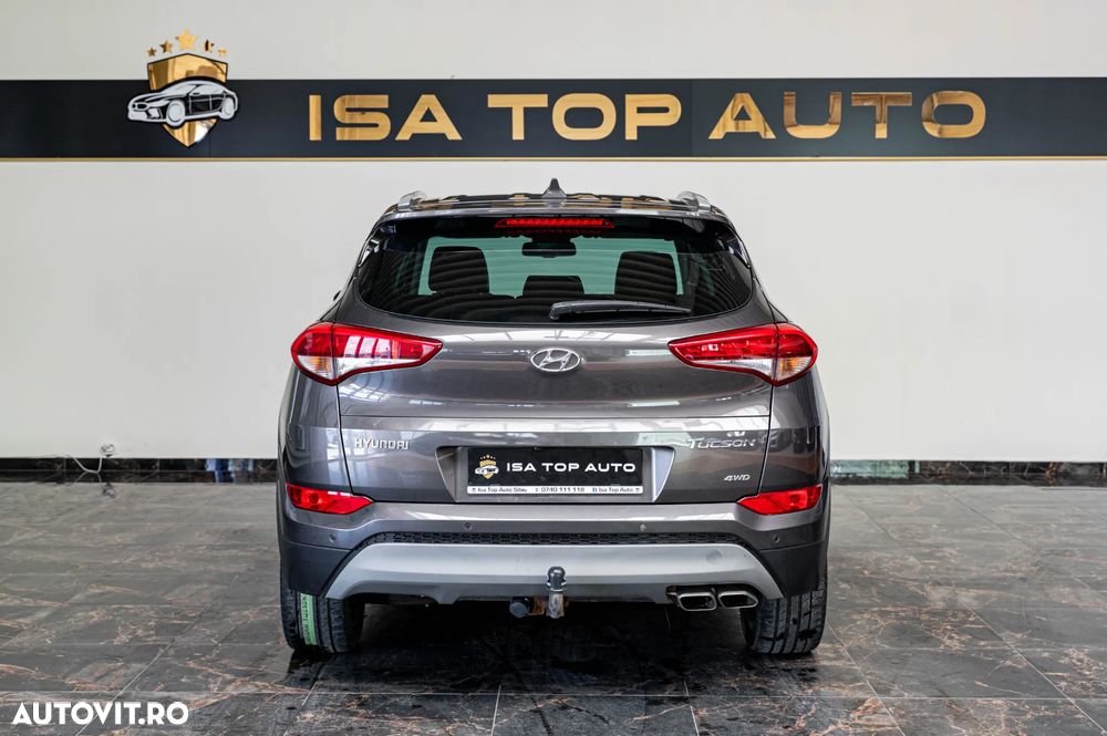 Hyundai Tucson 2.0 CRDI 4WD Automatik Premium - 31