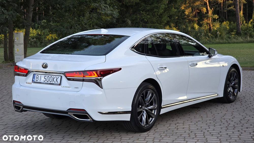 Lexus LS - 3