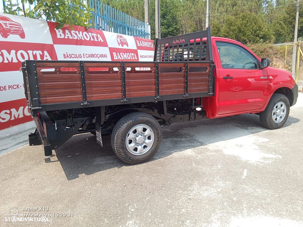 Toyota Hilux 2.5 D-4D 4WD CE - 4