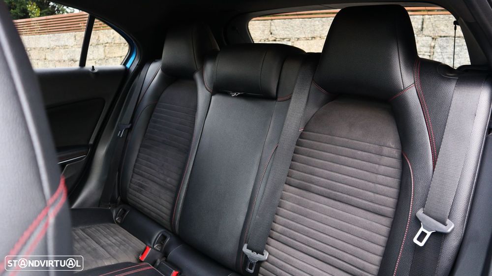 Mercedes-Benz A 160 d AMG Line Aut. - 44