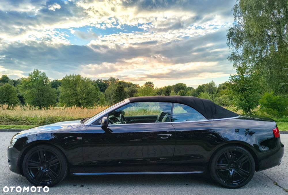 Audi A5 Cabrio - 18