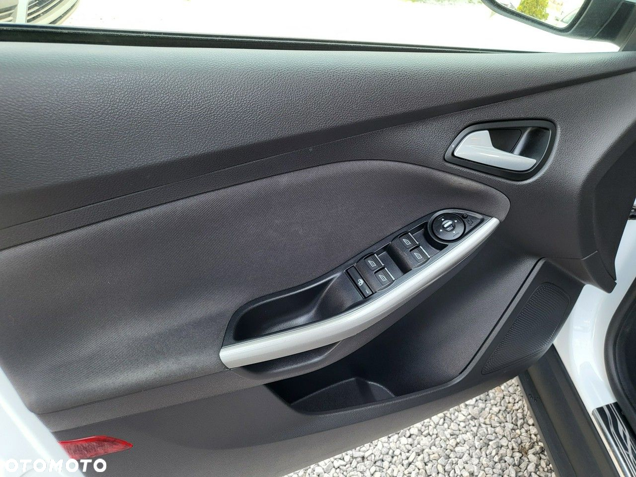 Ford Focus - 23