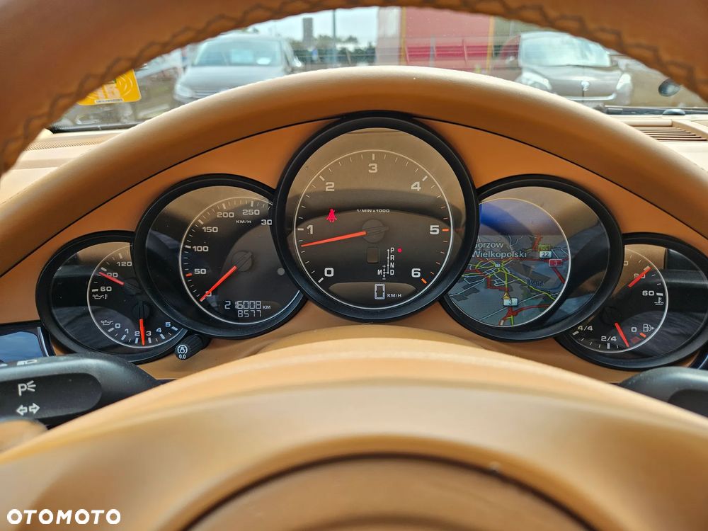 Porsche Panamera Diesel - 16