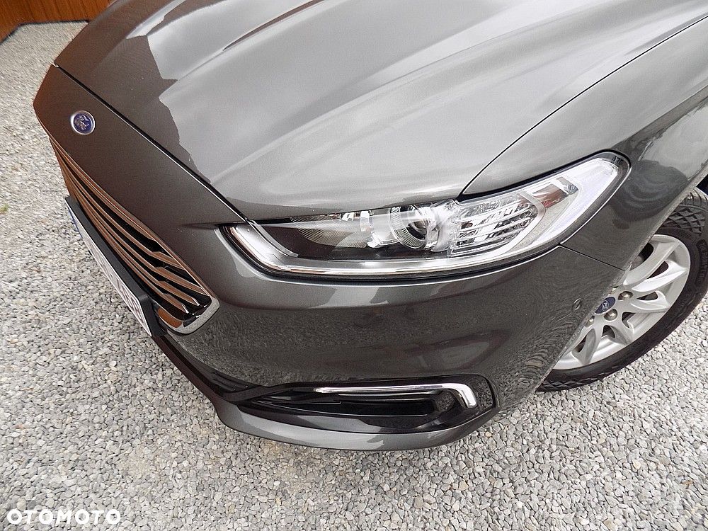 Ford Mondeo 2.0 Hybrid Trend - 25