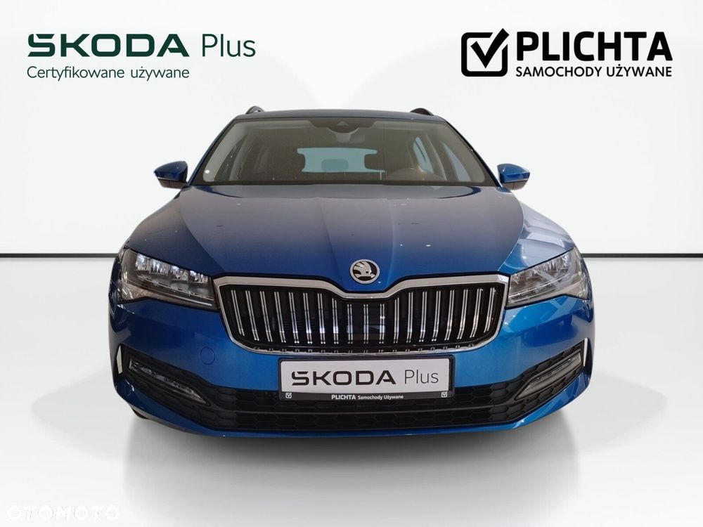 Skoda Superb 2021 photo 2