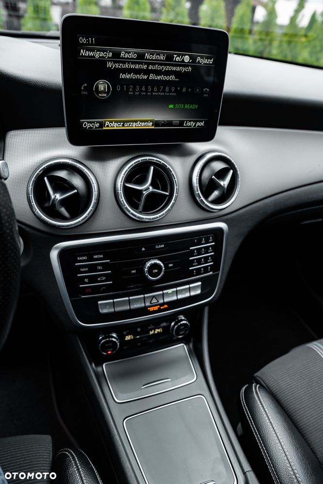 Mercedes-Benz CLA 250 4Matic 7G-DCT Sport - 38